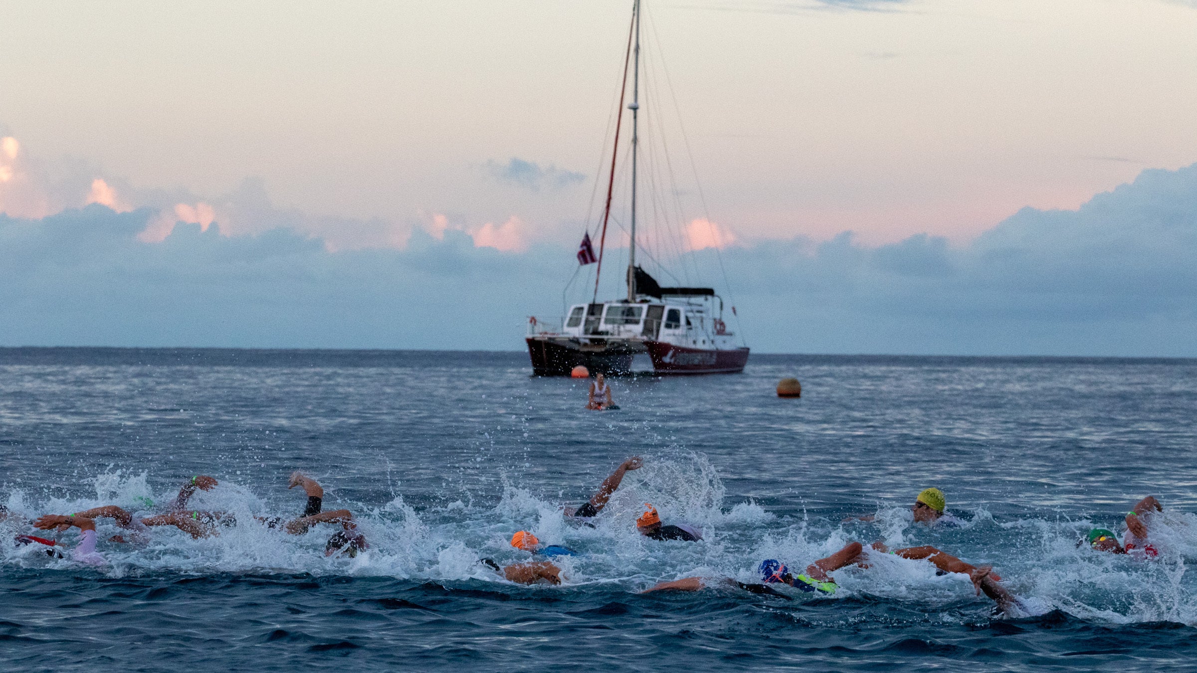 Patrick Lange Wins, Sets Course Record at 2024 Ironman World