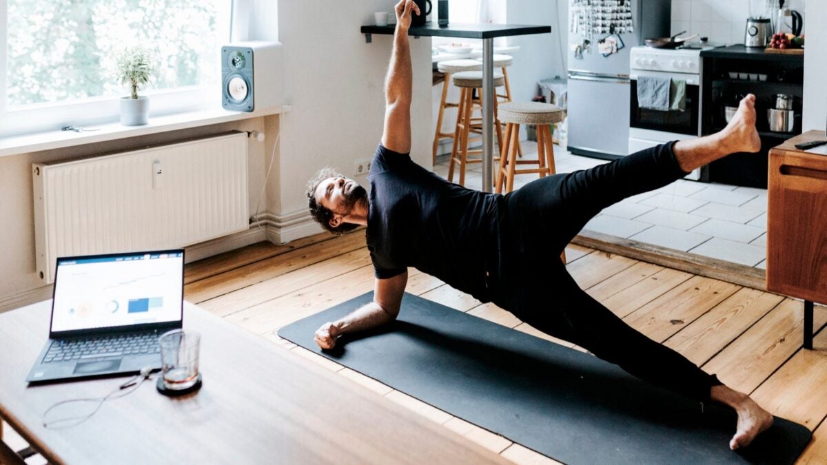 10-Minute Yoga for Core Strength That You Can Practice Anywhere