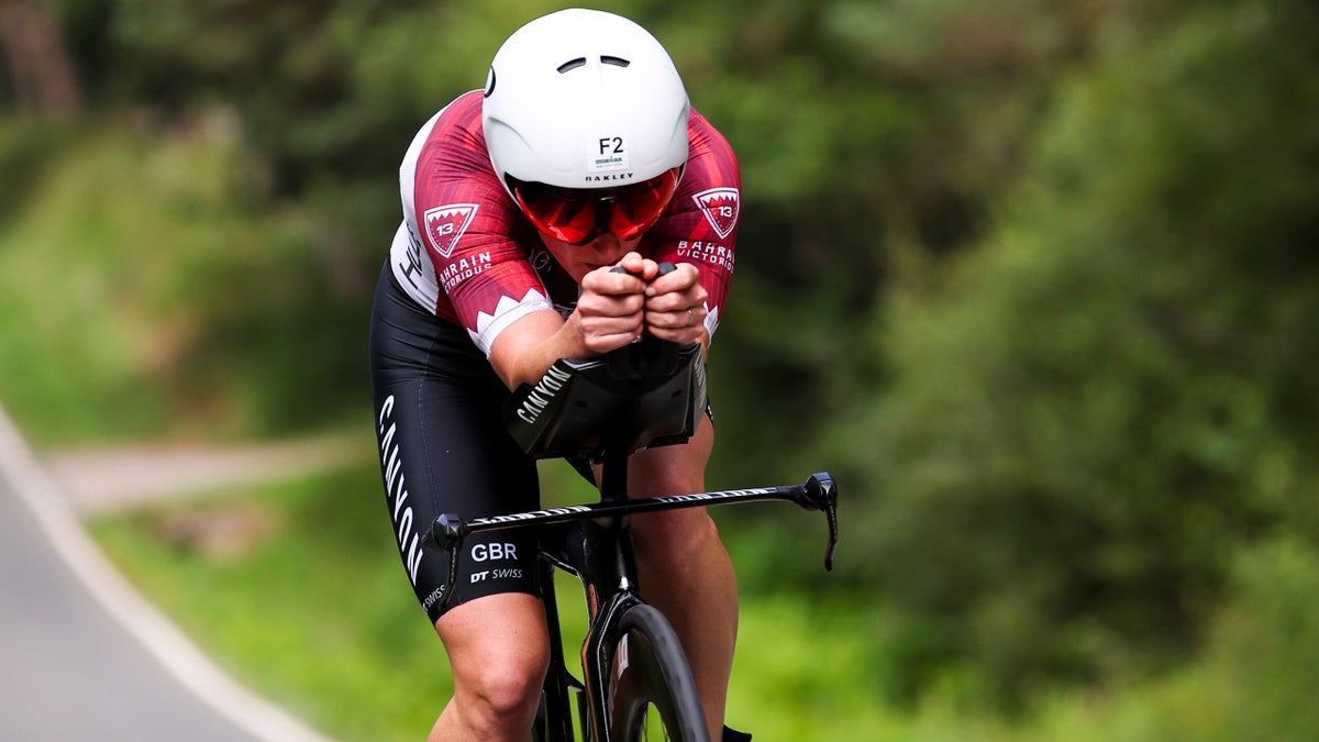 Why Are Top Pros Hiring Bike-Specific Coaches?