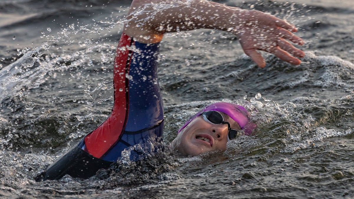 Freestyle Swim Technique to Speed up Your Triathlon Finish Times