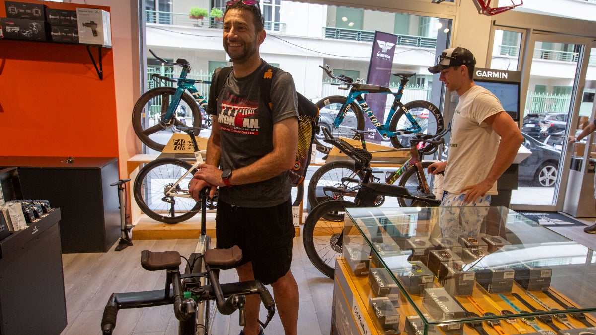 2025 Men's Ironman World Championship Race Week Live: Last-Minute Fixes, an Überbiker's Bike, 60 Minutes With Scott DeRue, and More