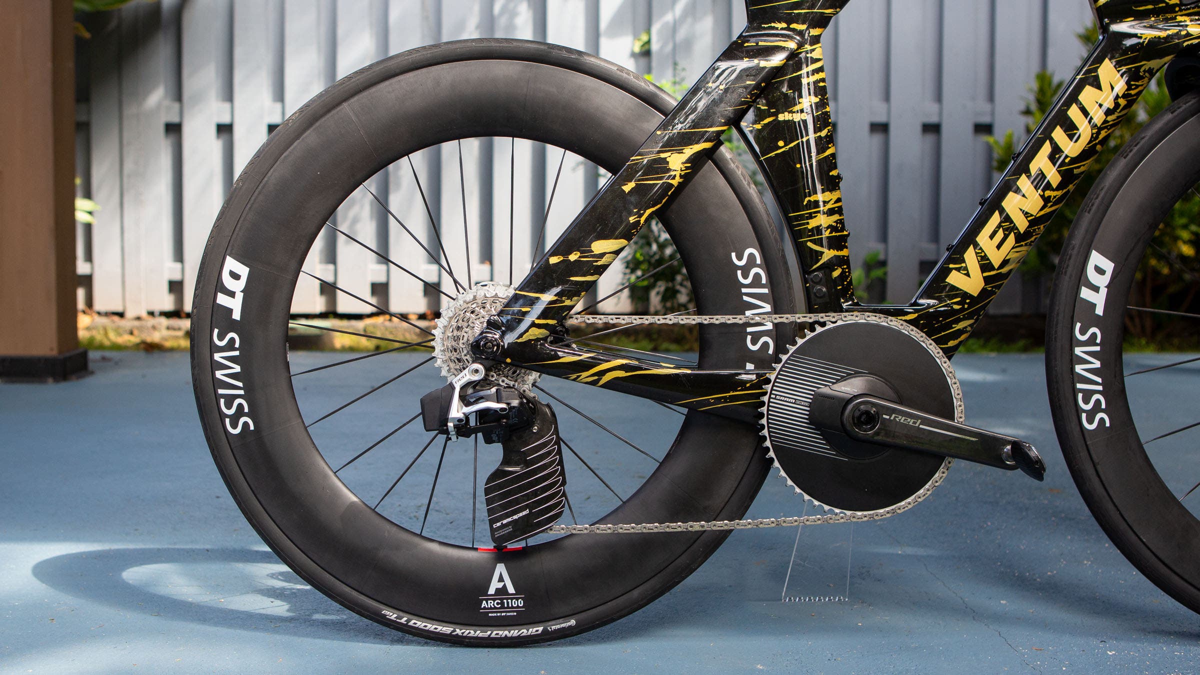 We look at Chelsea Sodaro's 2025 Ironman World Championship bike.