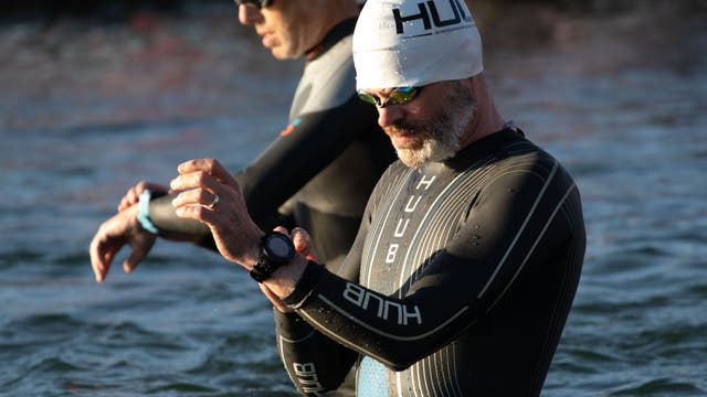 Are Triathletes Overtraining on Data? Here’s What the Experts Say.