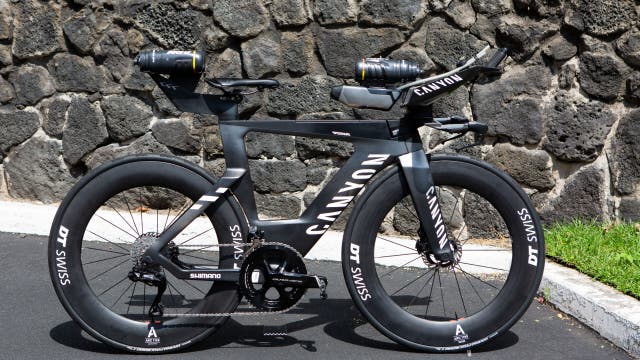 Kat Matthews’ 2025 Ironman World Championship Canyon Speedmax CFR Bike Setup