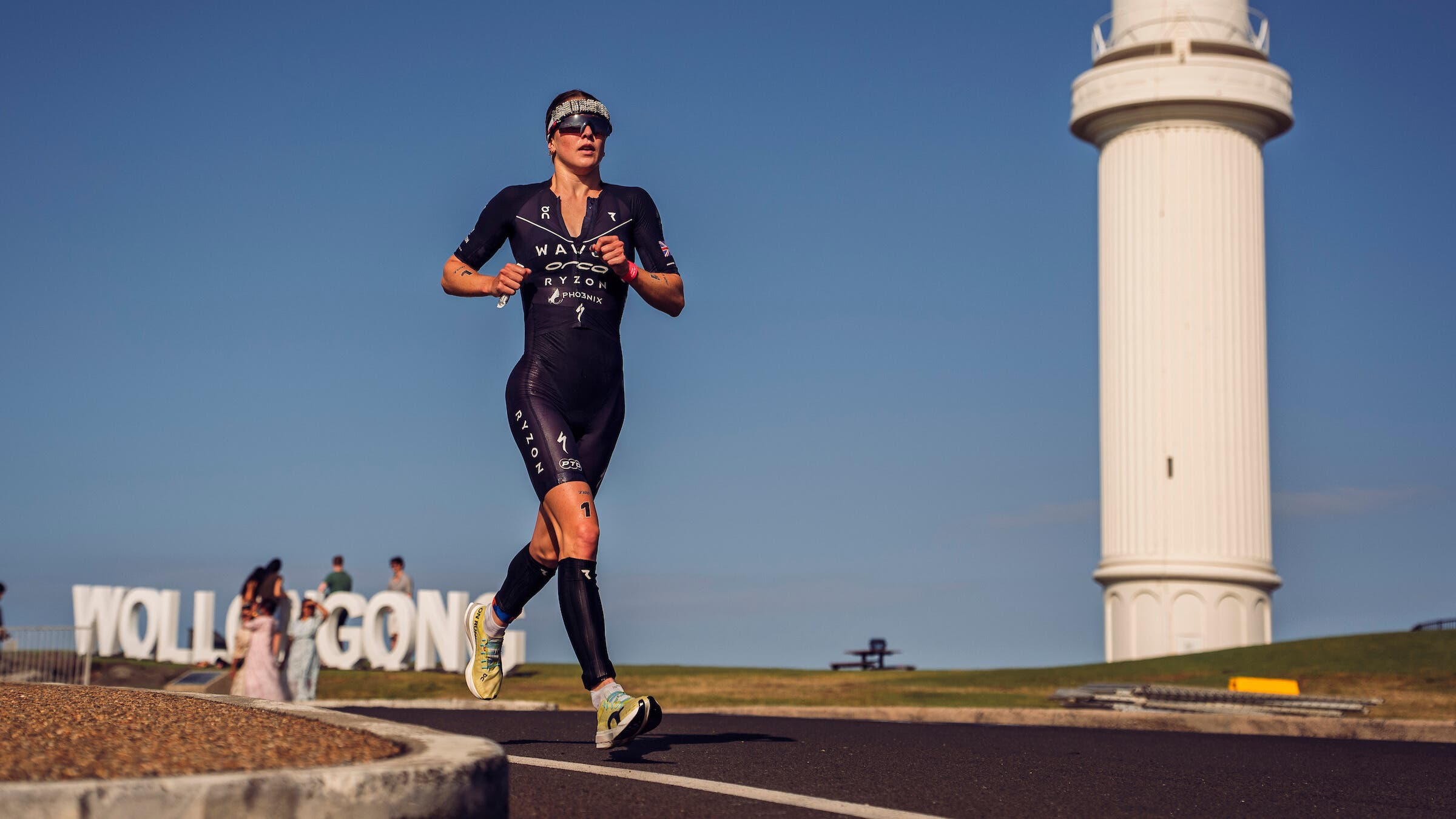 Kate Waugh is the current T100 Tour leader, nine points ahead of Lucy Charles-Barclay.