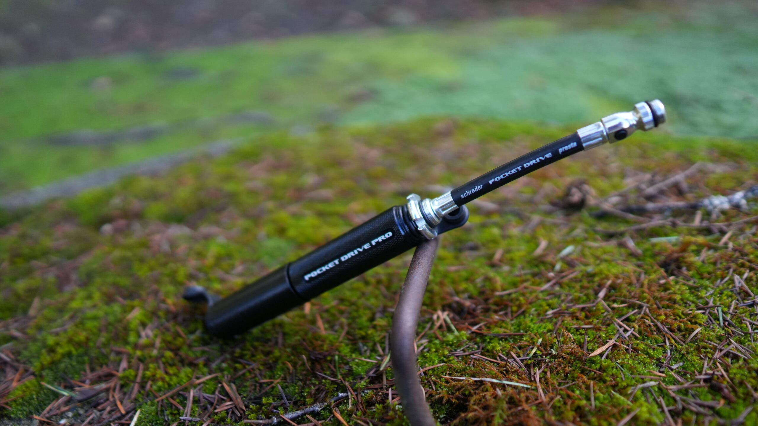 29 zoll mtb reifen schwalbe Smart Sam Fahrradreifen – Allround-Reifen mit ADDIX, SBC oder Black’n’Roll Compound – für Straße, Schotter & Gelände – RaceGuard, K-Guard Review: Open U.P.P.E.R. | Farbe:1 xTool M1