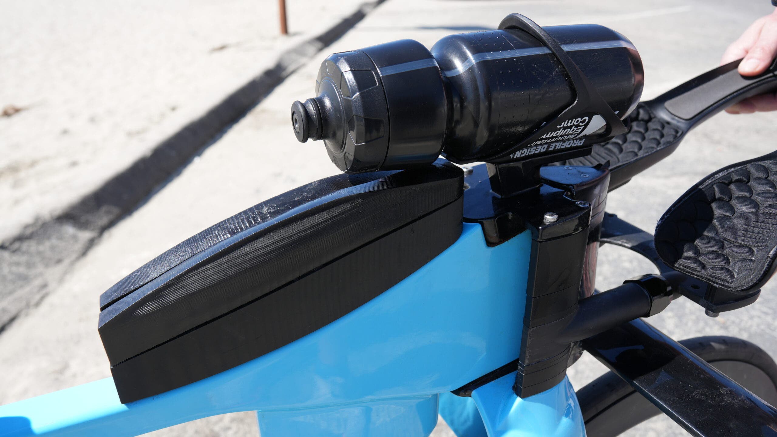 Bernier Michaud added a 3D printed cabin to aid aerodynamics and provide more feed storage options.