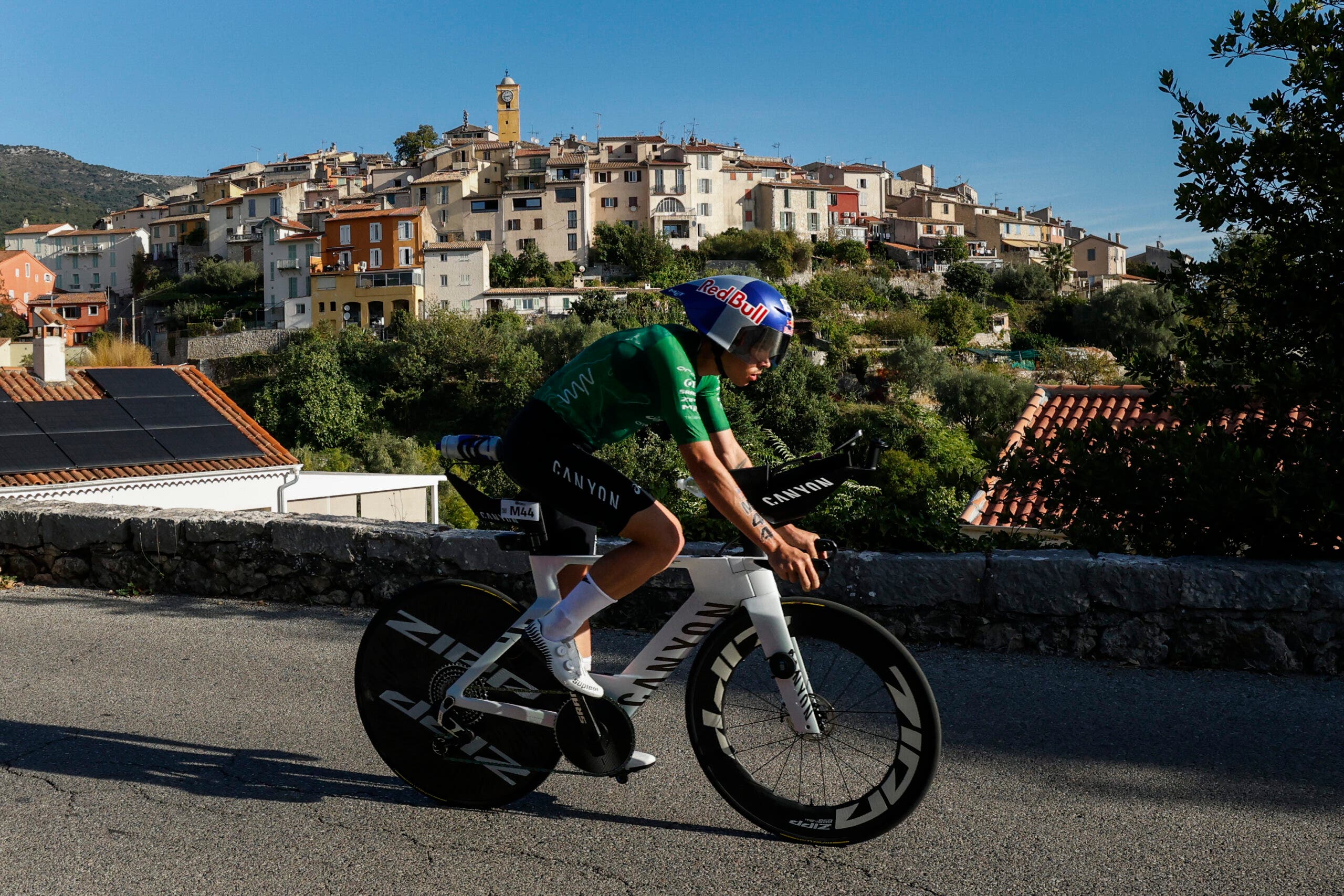 Hayden Wilde posted the second-fastest bike split with a 2:16:50 at the 2026 Ironman 70.3 World Championship.